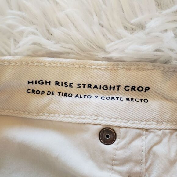 Universal Thread Women's Button Front High Rise Straight Cropped Jeans - Picture 4 of 7